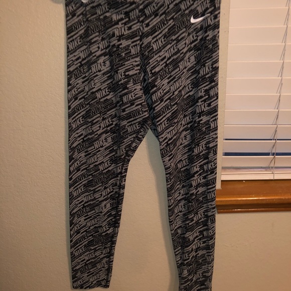 Nike Pants - Athletic pants